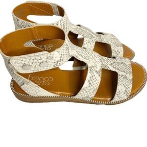 Franco Sarto Genevia Snakeskin Sandals Womens 6M Strappy Flats Shoes Natural